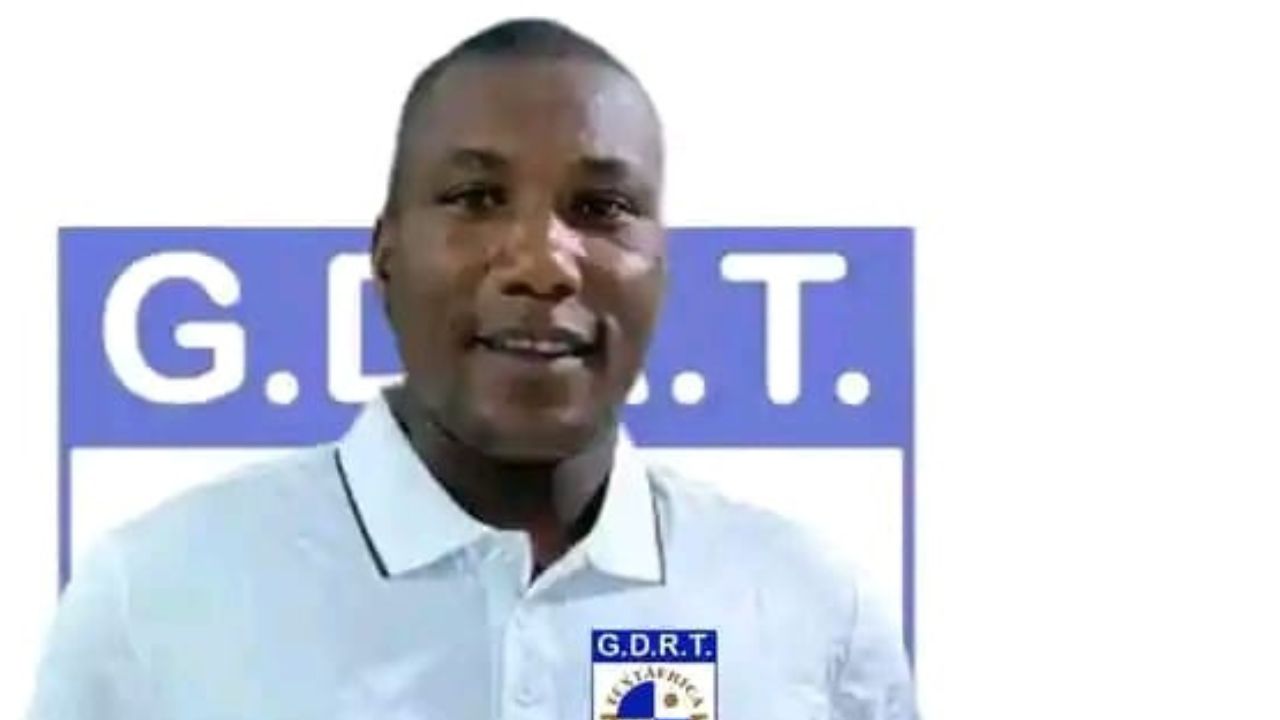 Capa - Oficial: Dino Daniel é promovido a treinador principal do histórico Textáfrica de Chimoio