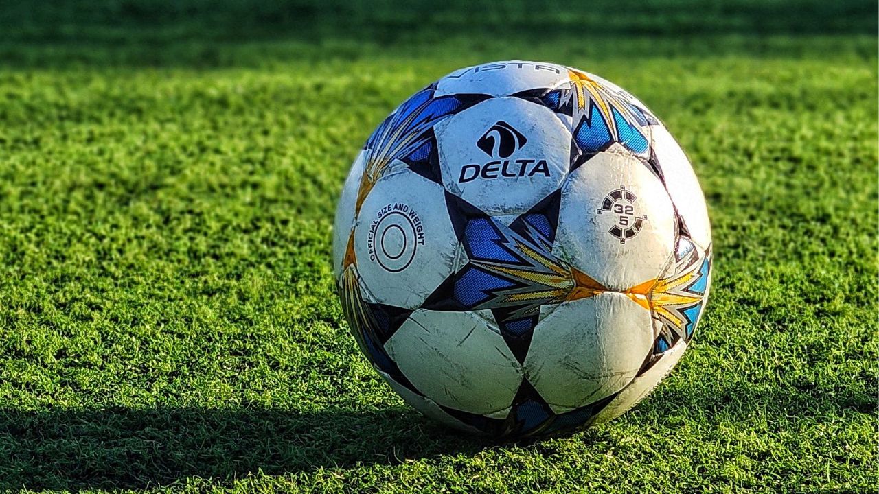 Capa - Taça Chitobe ao Pormenor: Como o futebol dinamizou a economia e uniu o distrito de Machaze