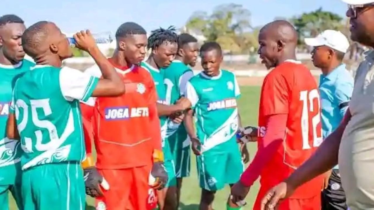 Capa - Machaze: Arranque da 2.ª volta do Campeonato Recreativo de Chitobe promete forte disputa