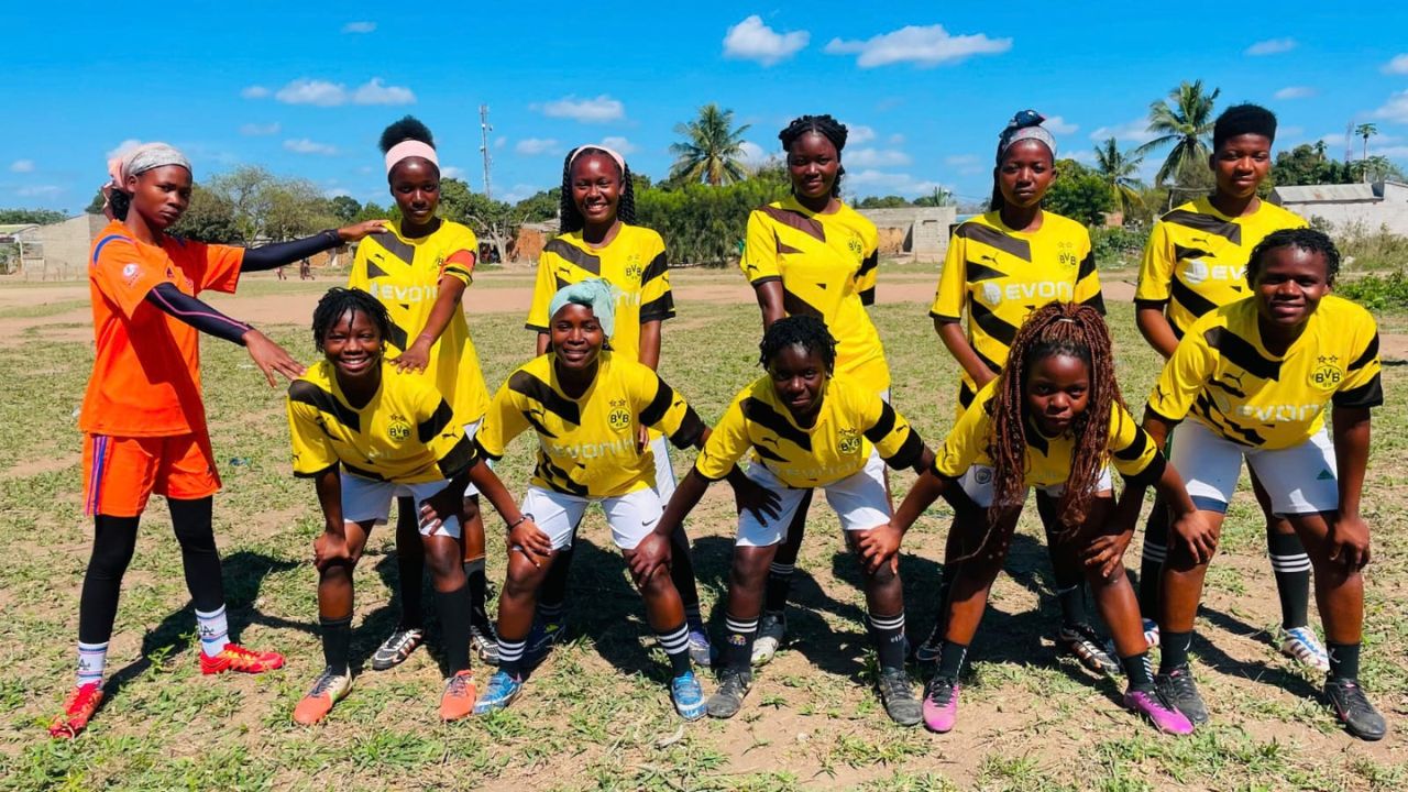 Capa - Liga Desportiva de Chibabava conquista Torneio Quadrangular Lily Nany em Muxúngue