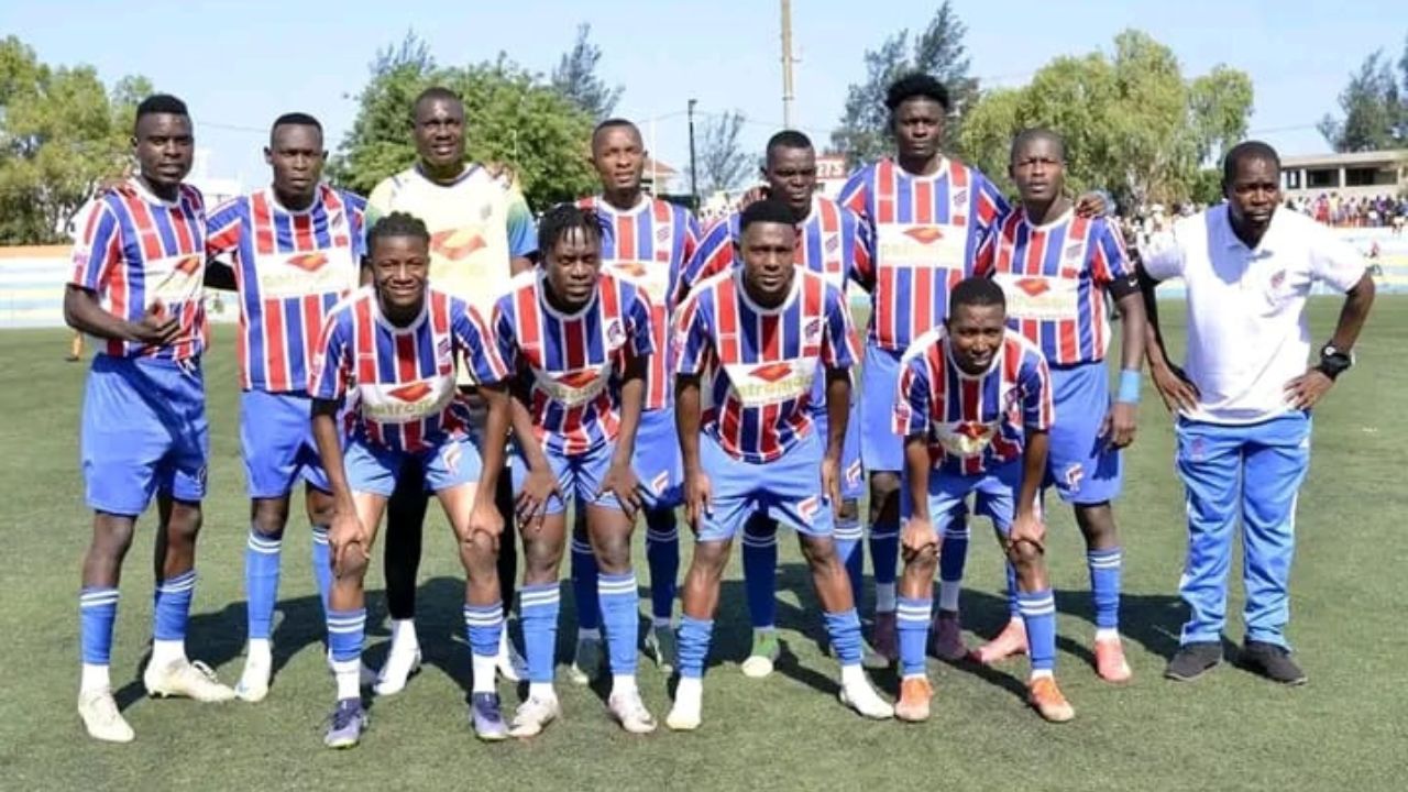 Capa - Crise no Maxaquene: jogadores enfrentam três meses de salários em atraso