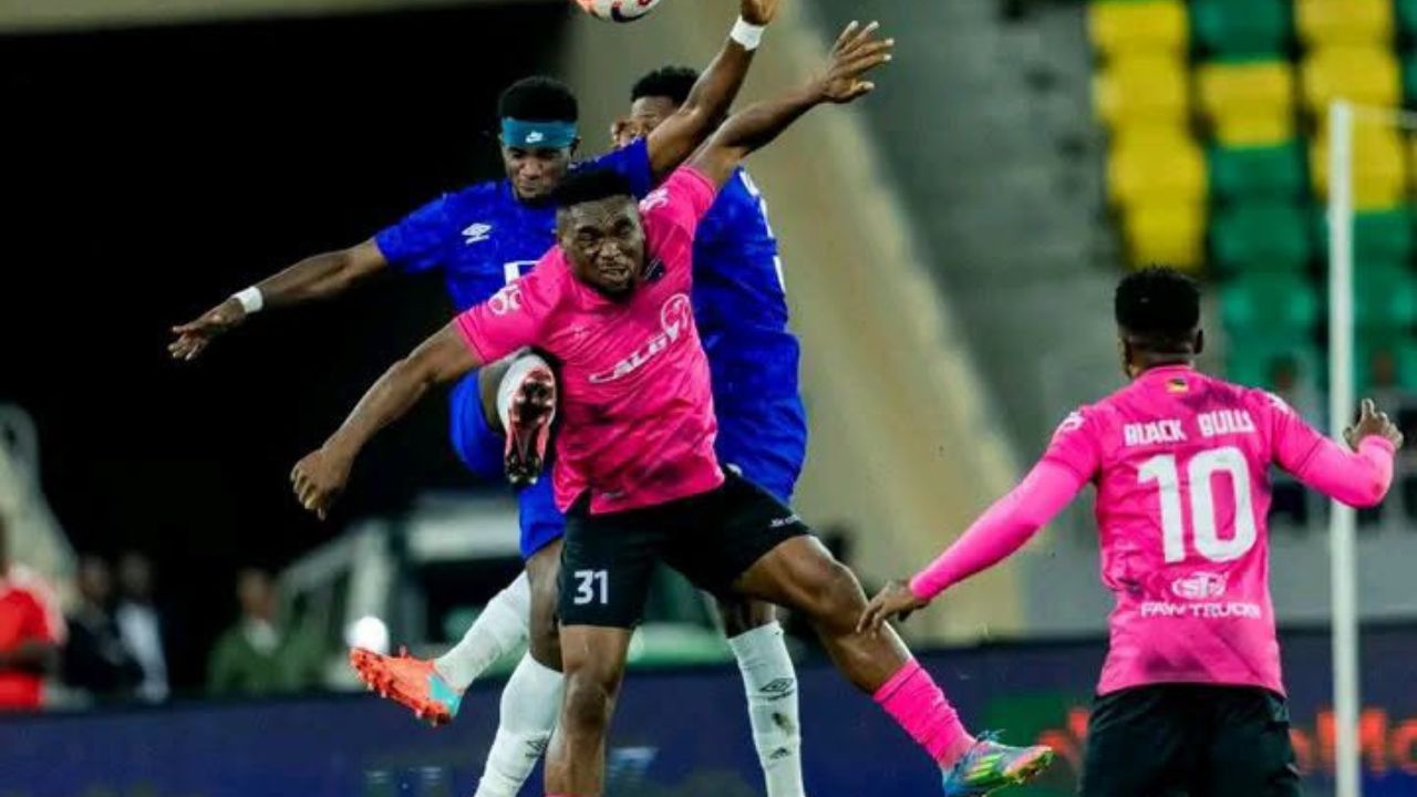 Capa - Black Bulls defende vantagem de dois golos diante do Rayon Sports na luta pela fase de grupos