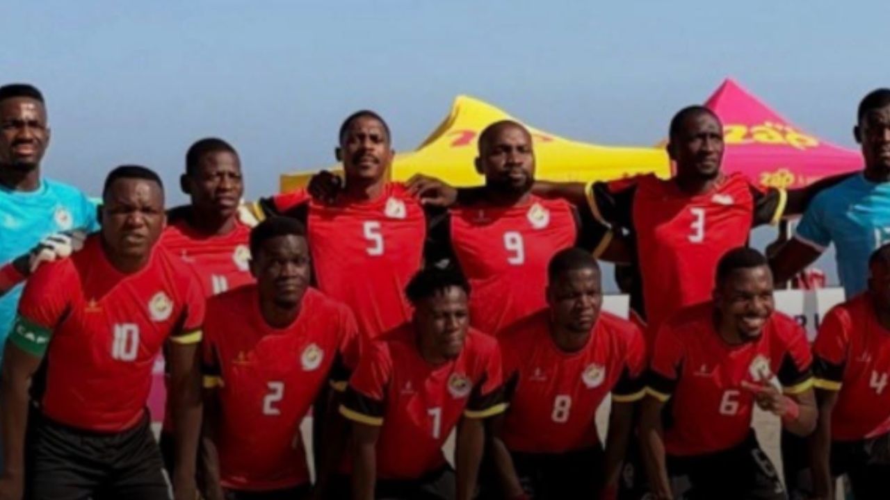Moçambique prepara CAN de Futebol de Praia: Saidate Moveia pré-convoca 24 jogadores