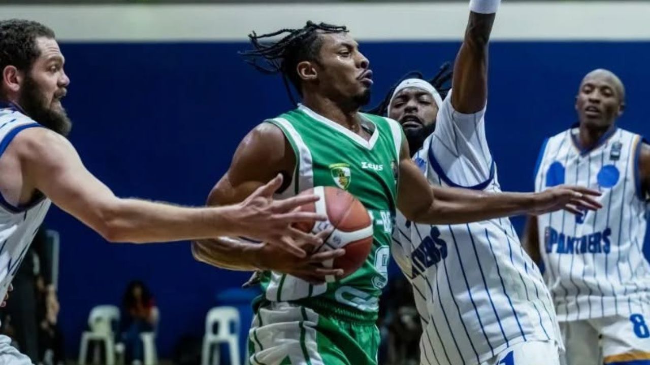 Capa - Ferroviário da Beira estreia com vitória expressiva de 92-63 sobre Soweto Panthers